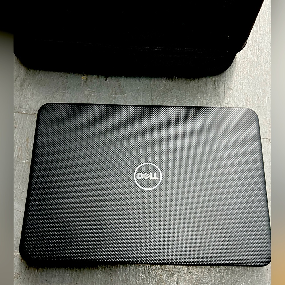 Dell Inspiron 15-3521 15”6 Inch Laptop